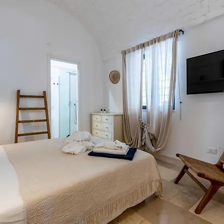 Masseriola Di Puglia By Raro * Ostuni