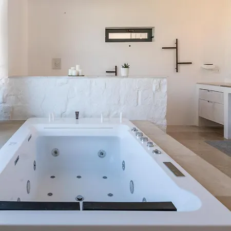 Villa Masseriola Di Puglia By Raro *